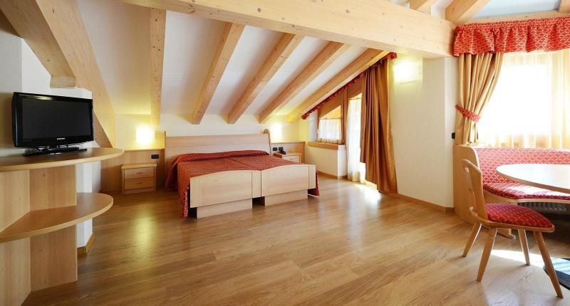 Hotel La Soldanella موينا المظهر الخارجي الصورة