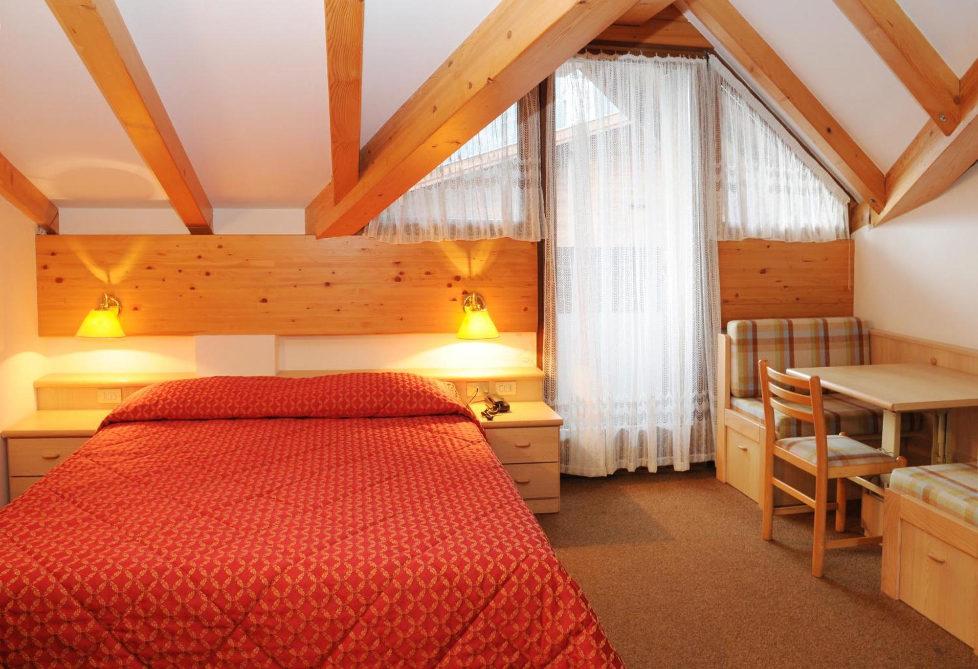 Hotel La Soldanella موينا المظهر الخارجي الصورة