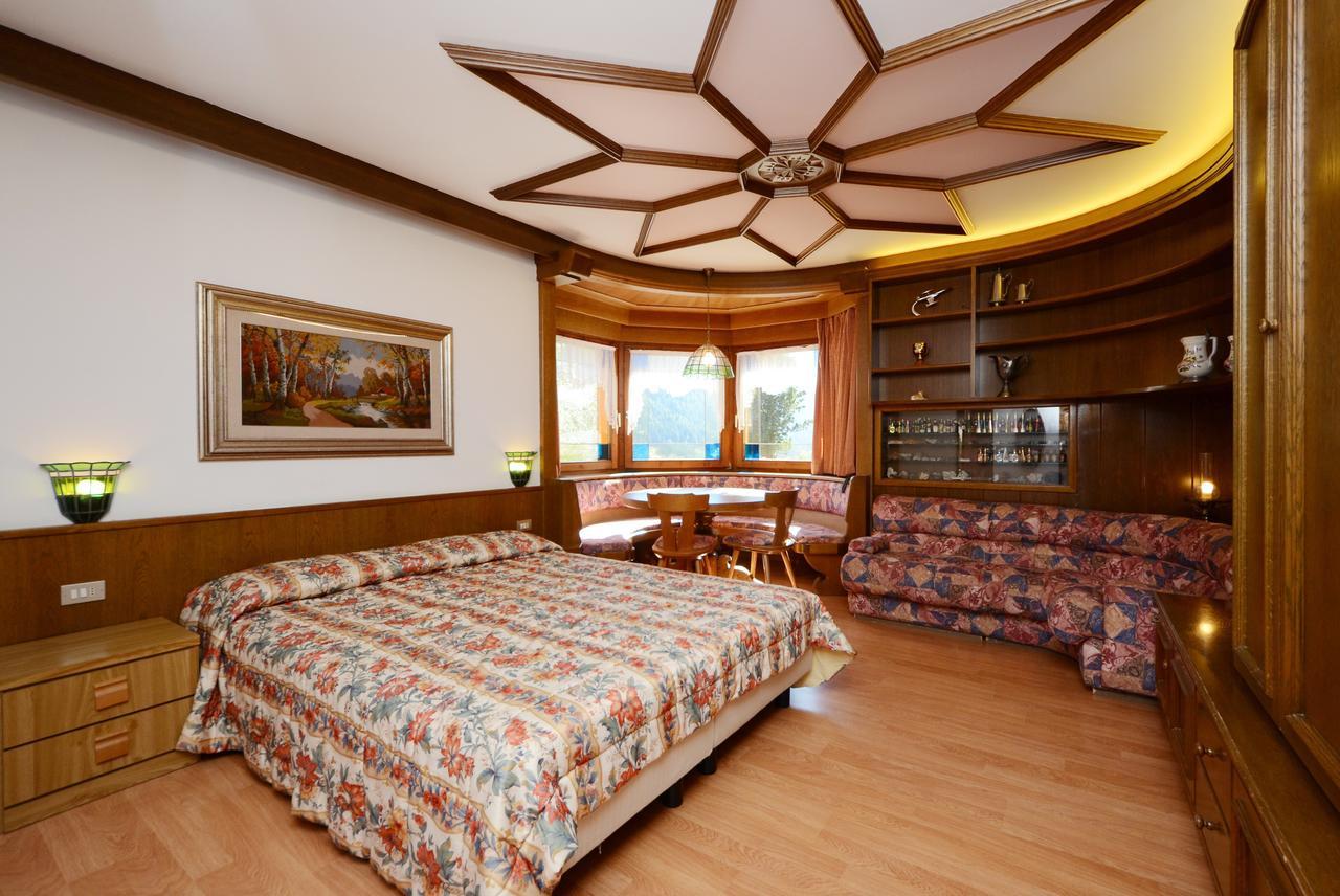 Hotel La Soldanella موينا المظهر الخارجي الصورة