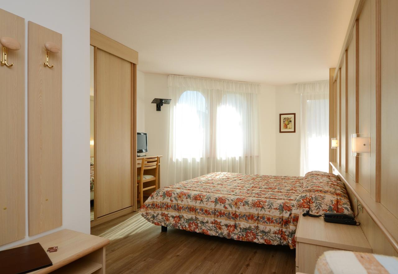 Hotel La Soldanella موينا المظهر الخارجي الصورة