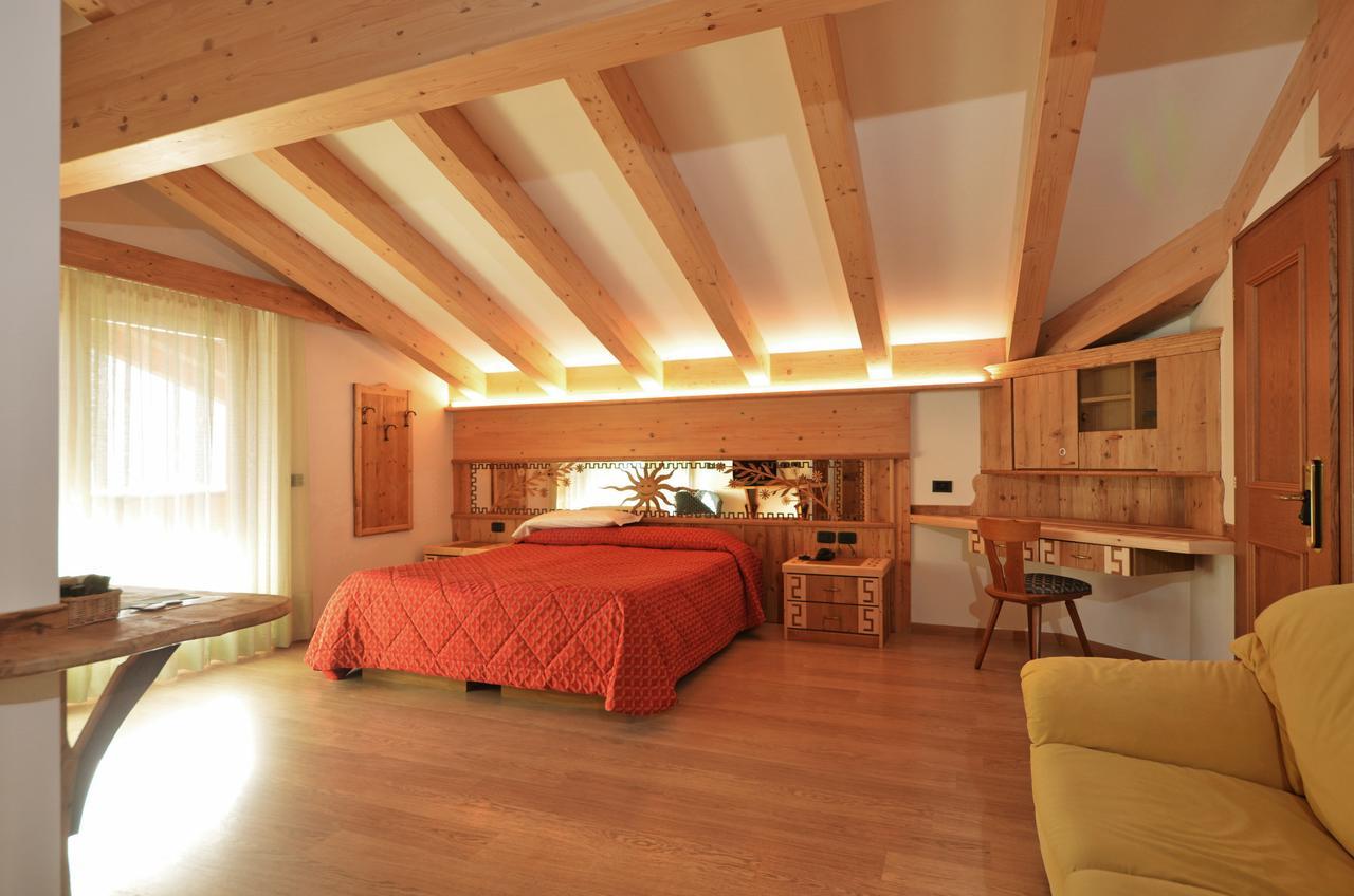 Hotel La Soldanella موينا المظهر الخارجي الصورة
